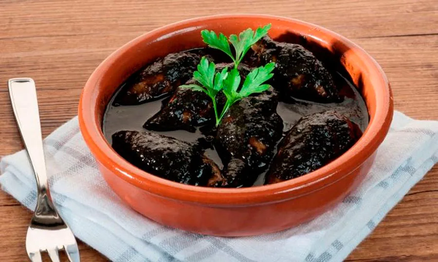 Chipirones tinta - Les meilleurs restaurants de Saint-Sébastien